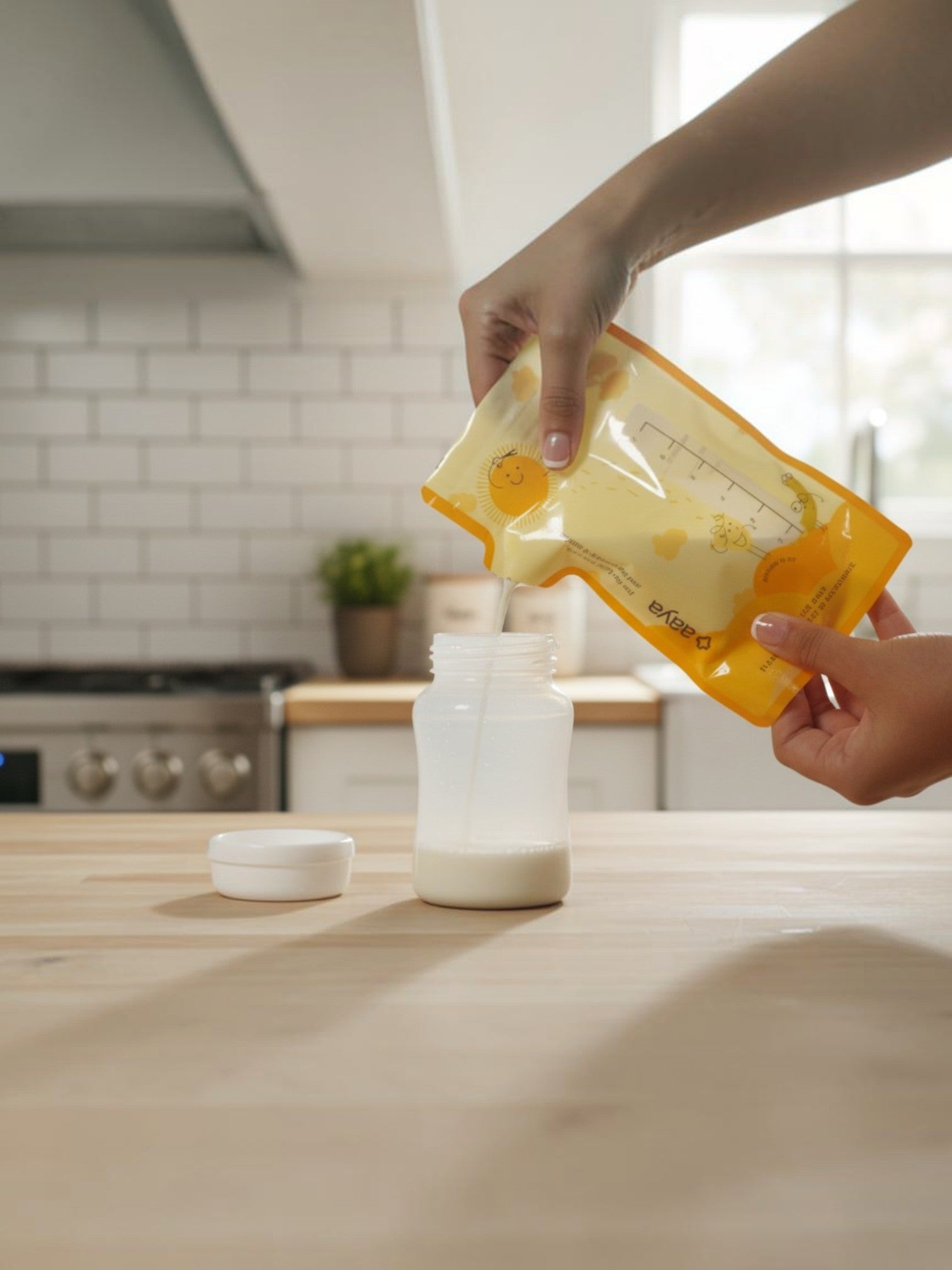 Aaya | Day and Night Milk Storage Bags | 100 Pack